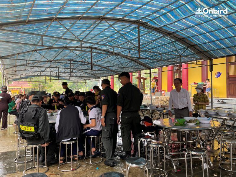 Den Tho Nguyen Trung Truc Temple Cua Can (11)