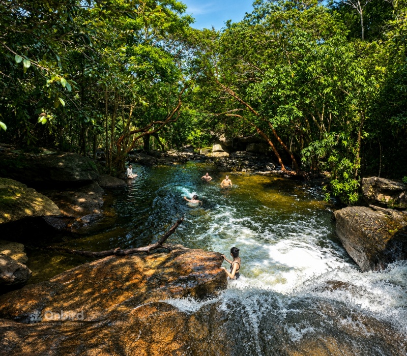 Ob Hiking Suoi Tien (1)