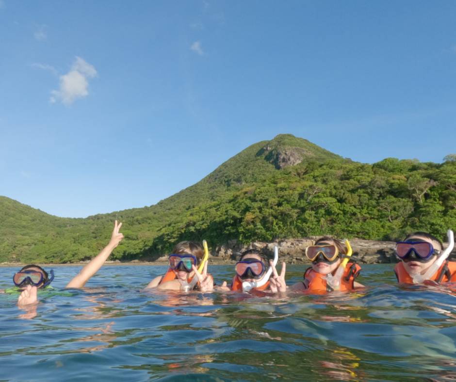 Lắn ống thở tại Côn Đảo (nguồn: Amadive Con Dao Dive)