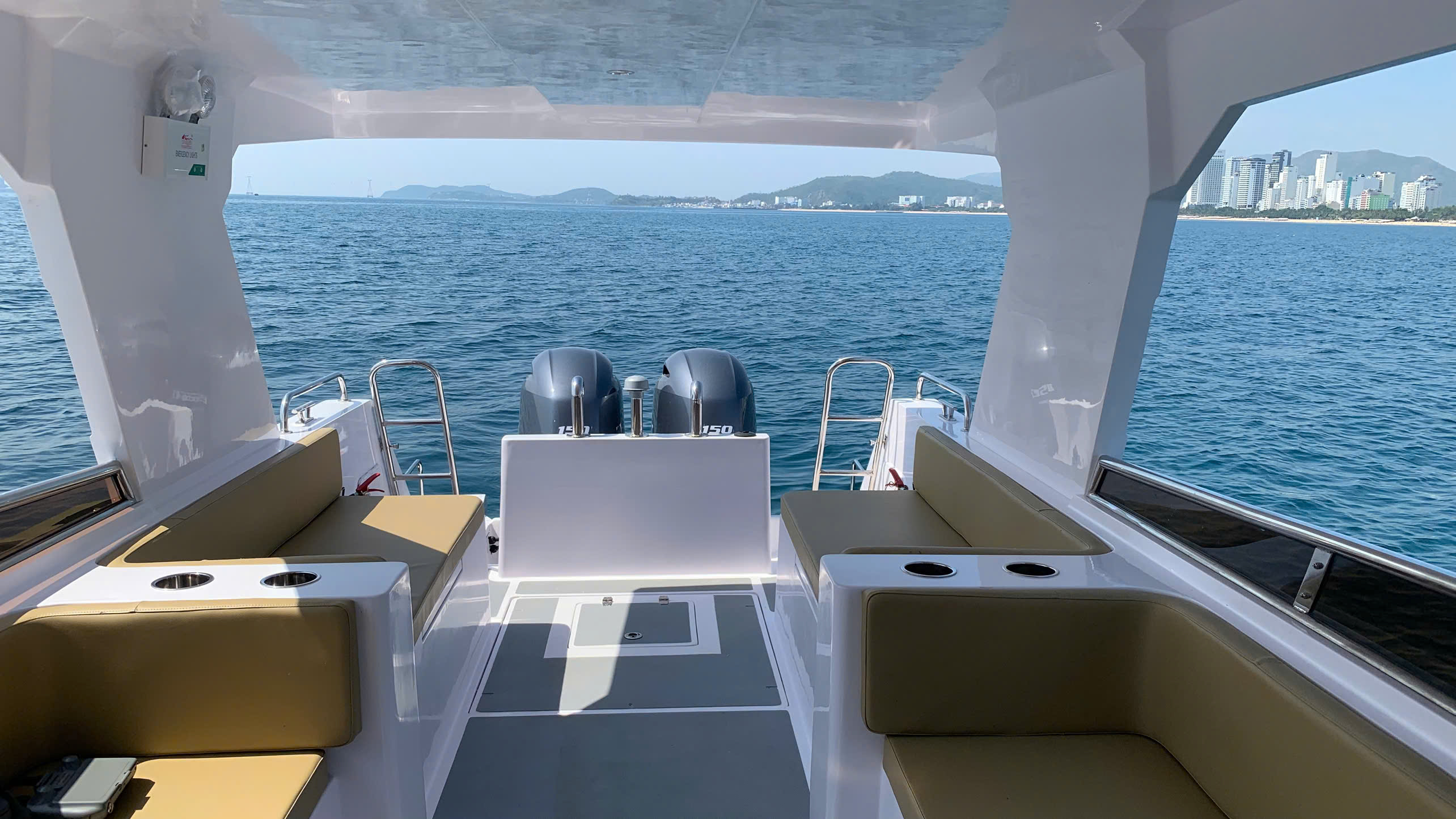 OnBird speedboat fleet for safety and comfortable travel, island, snorkeling tour